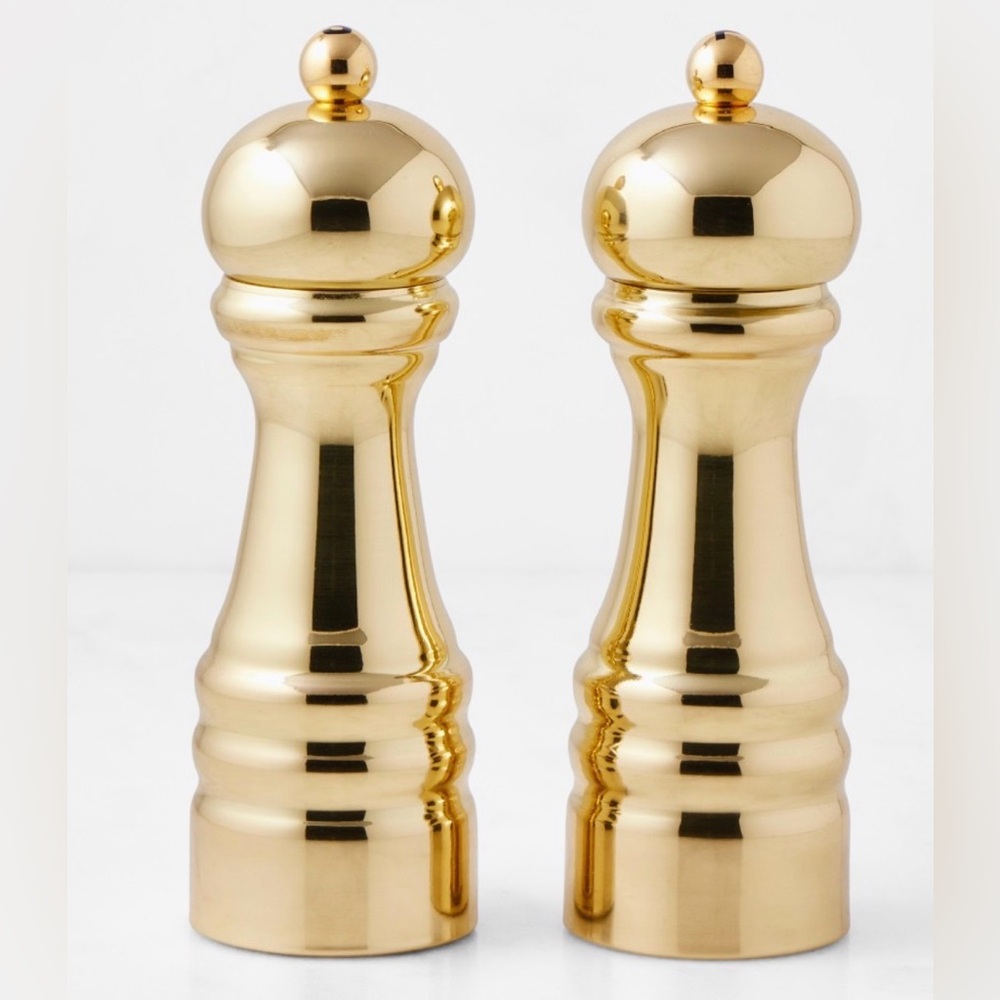 Williams Sonoma Polished Brass 6” Salt & Pepper Mills Set, NIB, Retail $249
